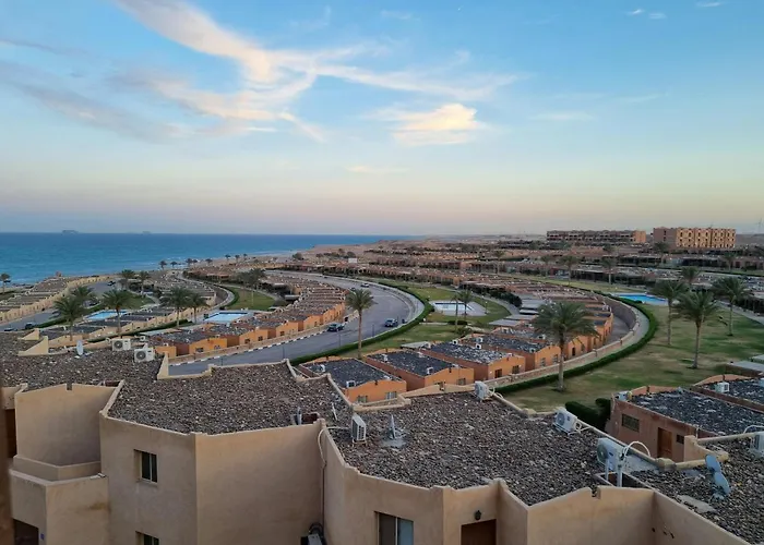 Minimal & Mere 1 Bdr Mangroovy Free & Pool * Hurgada